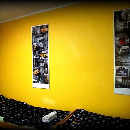 Hostel Puzzle - Jezyce Познан Екстериор снимка