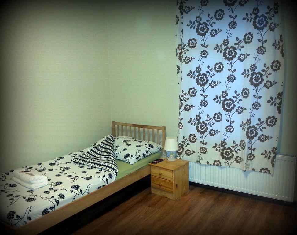 Hostel Puzzle - Jezyce Познан Екстериор снимка