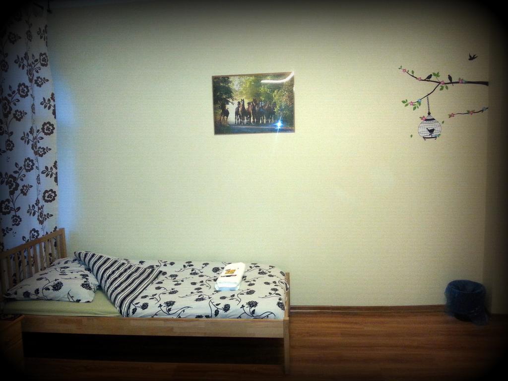 Hostel Puzzle - Jezyce Познан Екстериор снимка