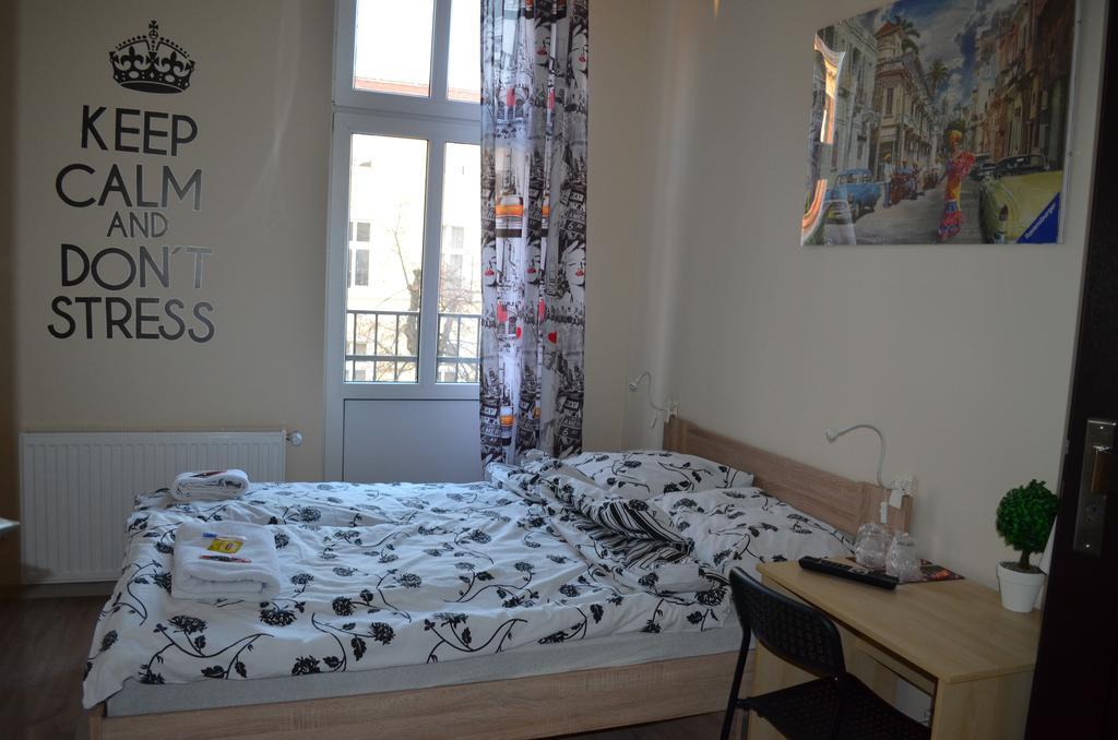 Hostel Puzzle - Jezyce Познан Екстериор снимка